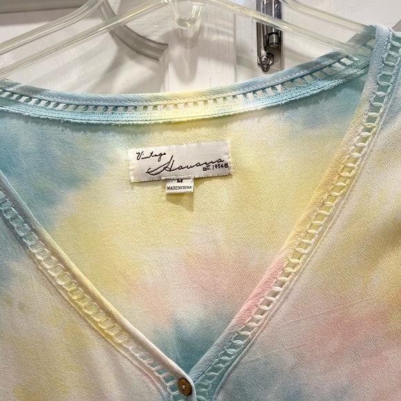 Beautiful tie dye blouse - Picture 3 of 9